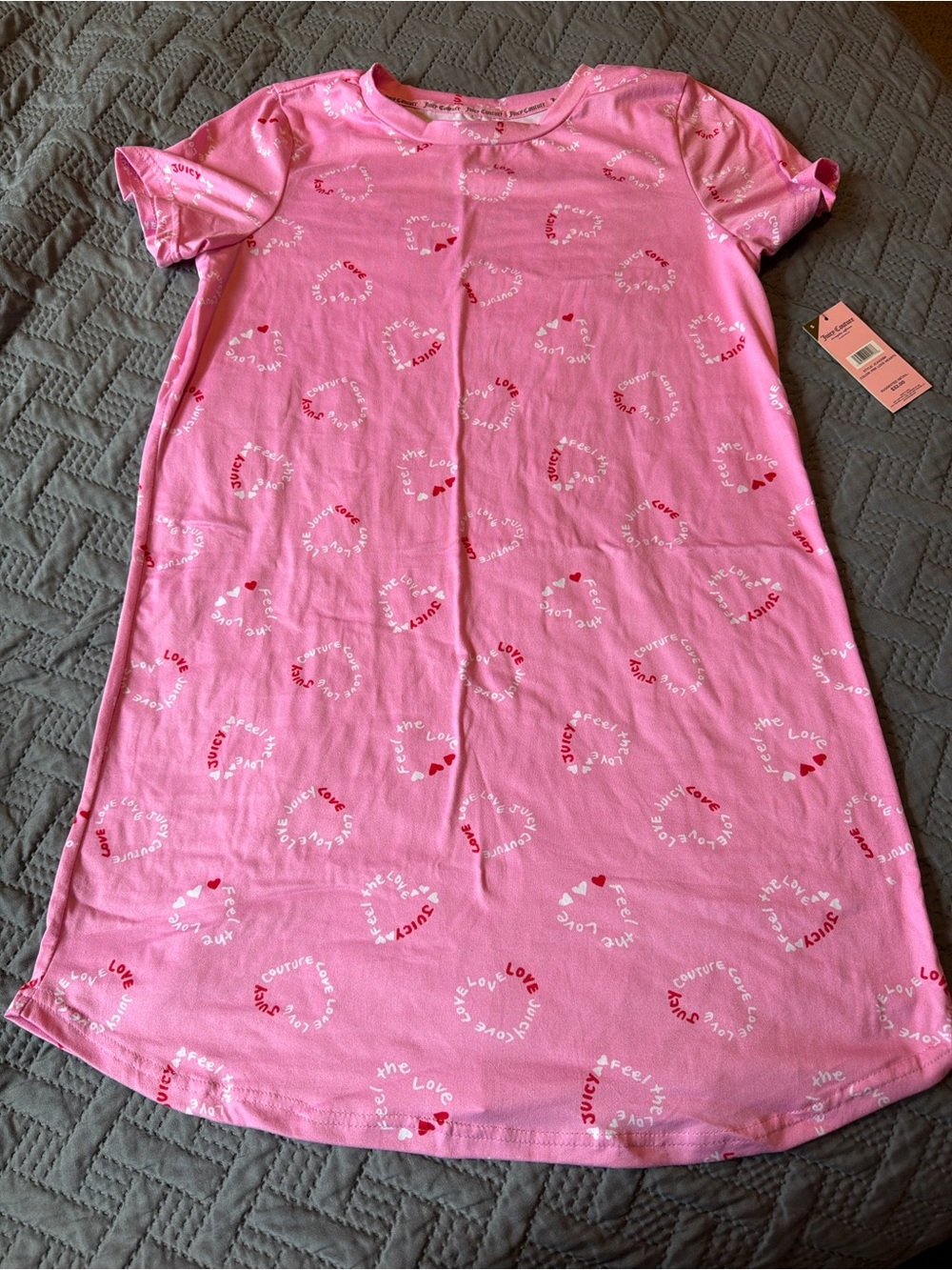 Juicy Couture women’s Pink Heart Circle Nightgown